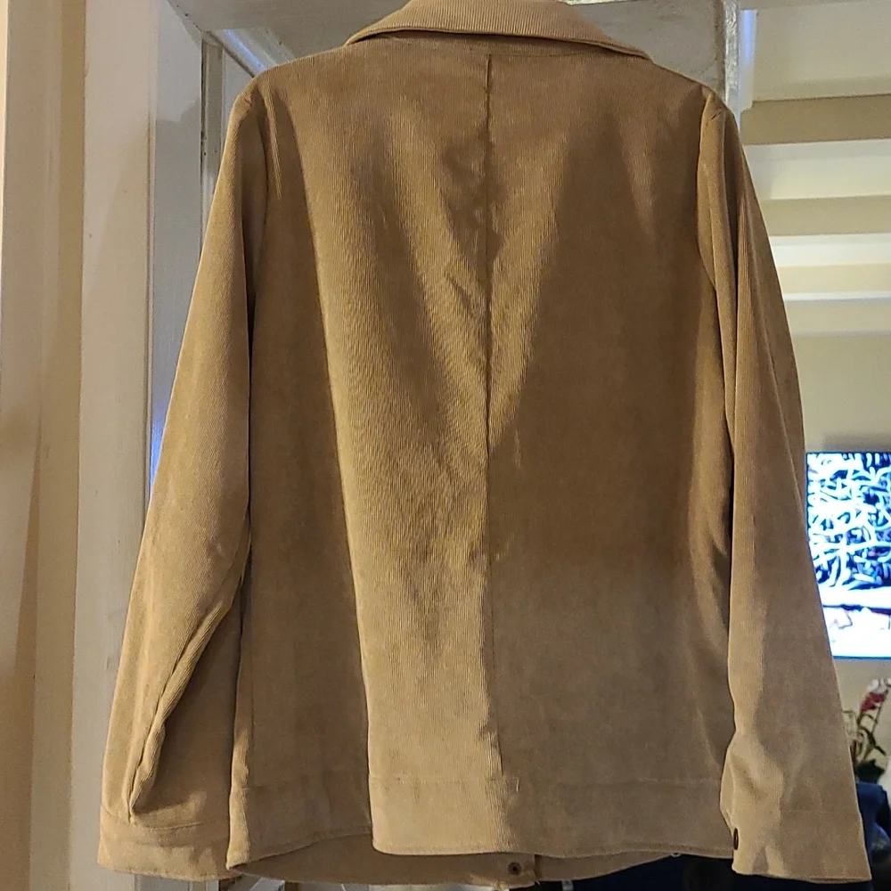 Clothes - Picture 2 of 2